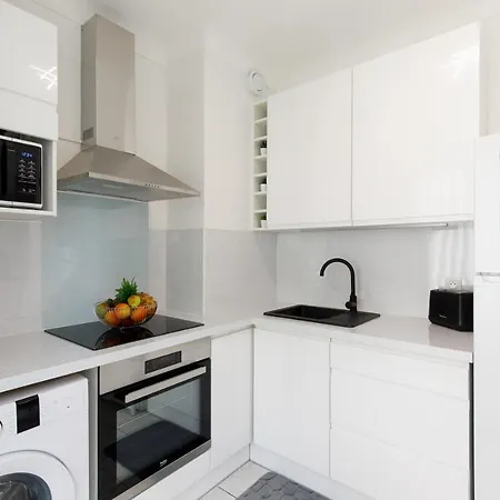 Sweet Yourhosthelper Apartment *